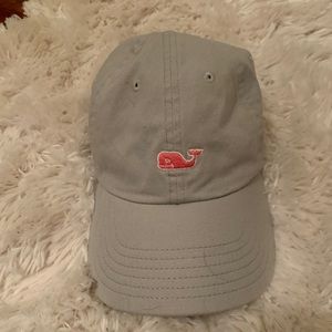small vinyard vines hat